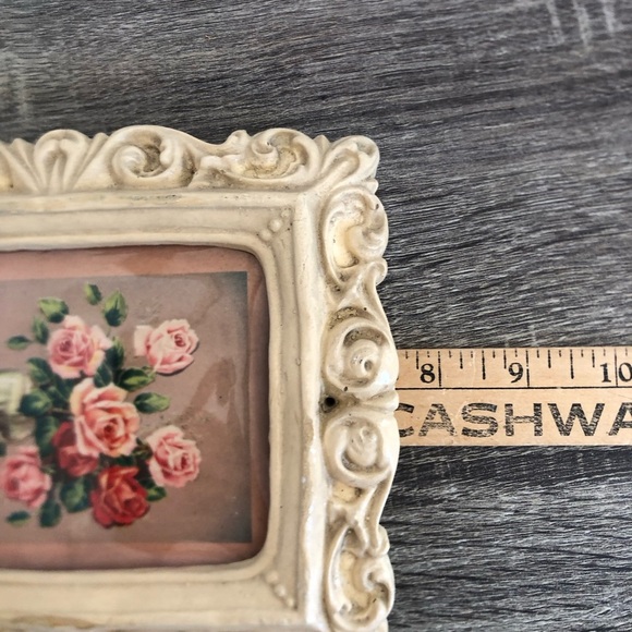Vtg Chalkware Framed Floral Art - Picture 8 of 11